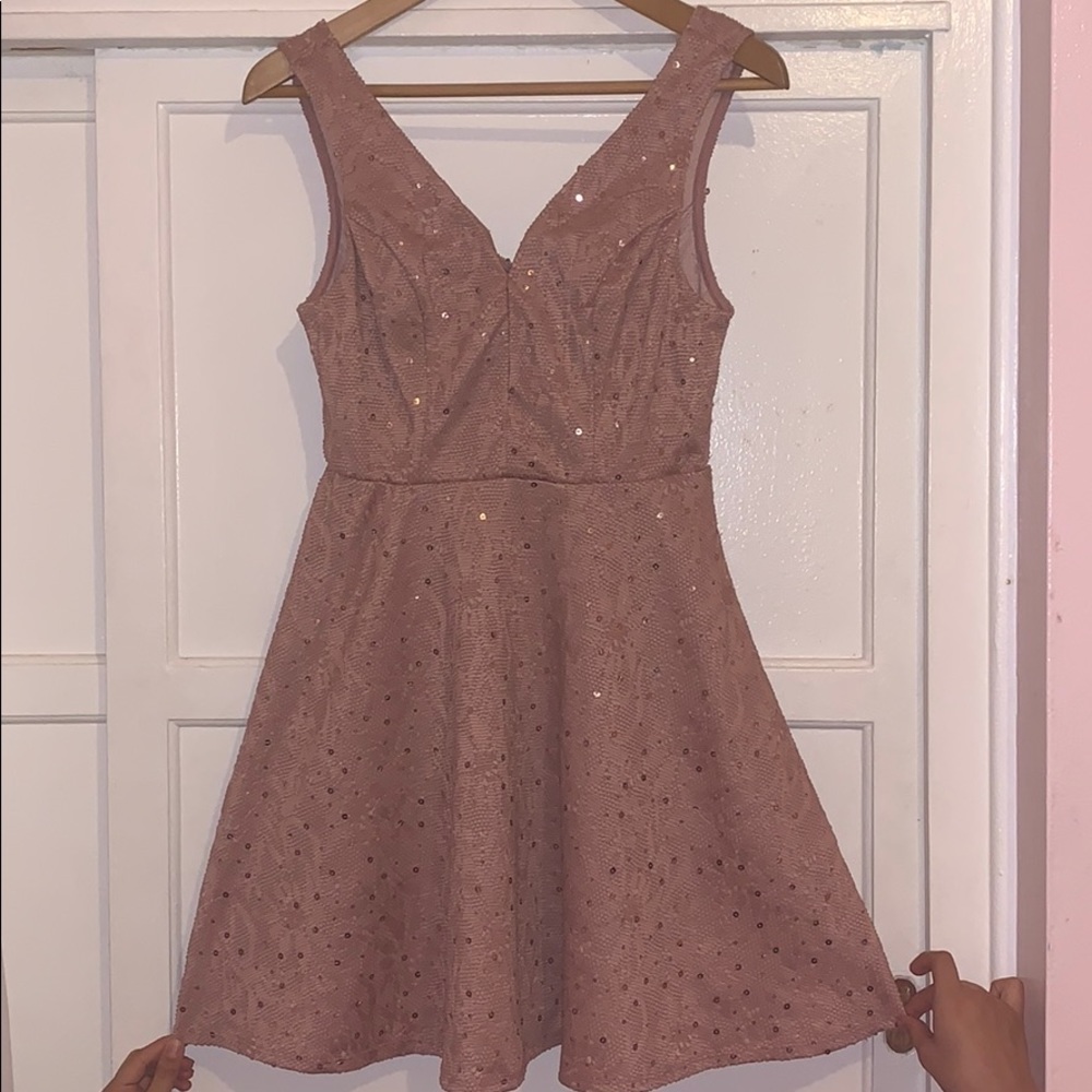 Textured sparkly v neck tank float dress